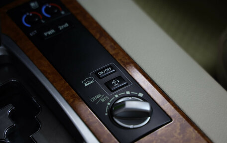 Toyota Land Cruiser 200, 2013 год, 3 099 000 рублей, 20 фотография