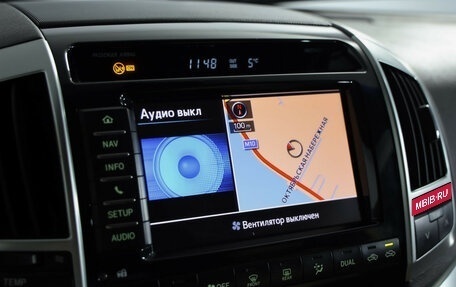 Toyota Land Cruiser 200, 2013 год, 3 099 000 рублей, 14 фотография