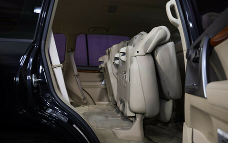 Toyota Land Cruiser 200, 2013 год, 3 099 000 рублей, 31 фотография