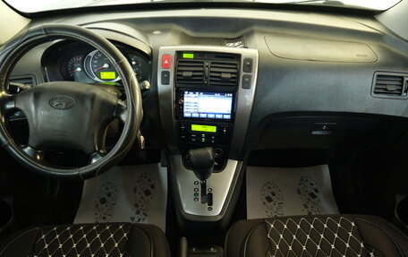 Hyundai Tucson III, 2005 год, 949 000 рублей, 12 фотография