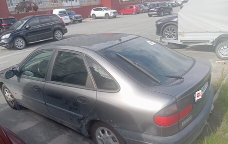 Renault Laguna II, 1996 год, 95 000 рублей, 6 фотография