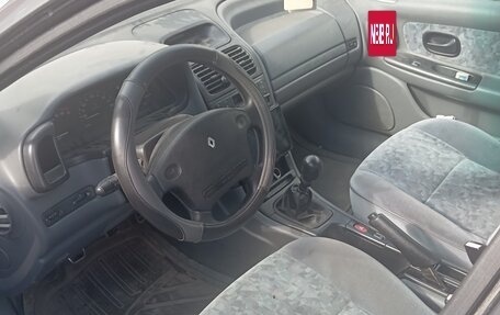 Renault Laguna II, 1996 год, 95 000 рублей, 4 фотография
