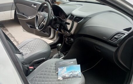 Hyundai Solaris II рестайлинг, 2012 год, 768 000 рублей, 3 фотография