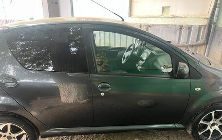 Toyota Aygo II, 2009 год, 600 000 рублей, 3 фотография