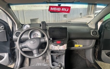 Toyota Aygo II, 2009 год, 600 000 рублей, 9 фотография