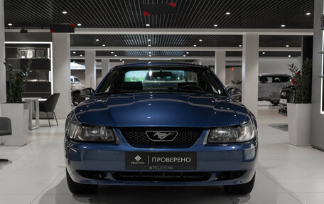 Ford Mustang IV рестайлинг, 2004 год, 675 000 рублей, 3 фотография