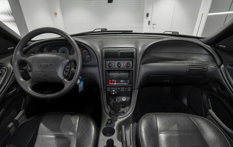 Ford Mustang IV рестайлинг, 2004 год, 675 000 рублей, 8 фотография