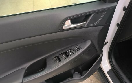 Hyundai Tucson III, 2020 год, 2 590 000 рублей, 15 фотография