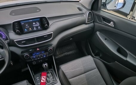 Hyundai Tucson III, 2020 год, 2 590 000 рублей, 20 фотография
