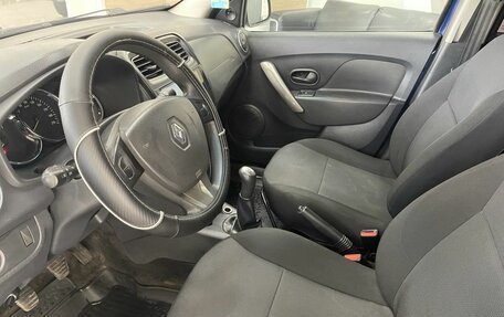 Renault Sandero II рестайлинг, 2015 год, 569 000 рублей, 12 фотография