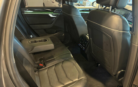 Volkswagen Touareg III, 2018 год, 4 650 000 рублей, 19 фотография
