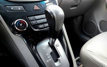 Chevrolet Orlando I, 2012 год, 979 000 рублей, 14 фотография