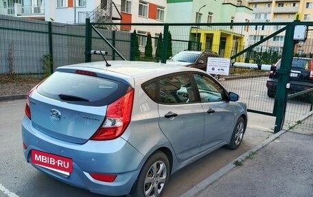 Hyundai Solaris II рестайлинг, 2012 год, 750 000 рублей, 6 фотография