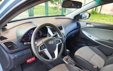 Hyundai Solaris II рестайлинг, 2012 год, 750 000 рублей, 10 фотография