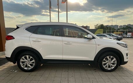 Hyundai Tucson III, 2019 год, 2 200 000 рублей, 4 фотография