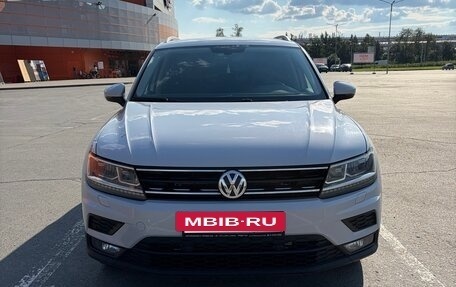 Volkswagen Tiguan II, 2018 год, 3 300 000 рублей, 8 фотография