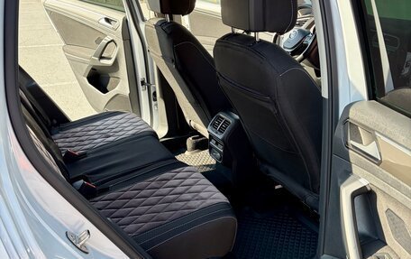 Volkswagen Tiguan II, 2018 год, 3 300 000 рублей, 20 фотография