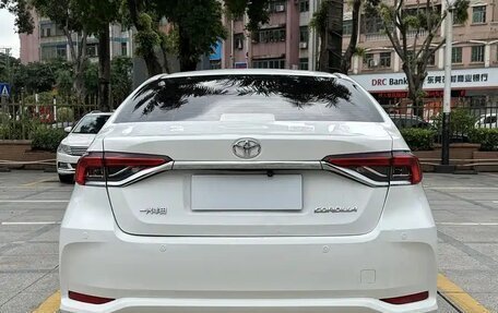 Toyota Corolla, 2022 год, 1 100 000 рублей, 6 фотография