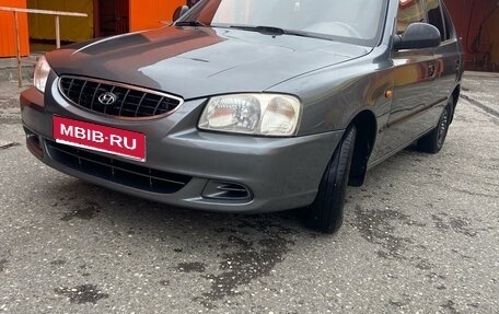 Hyundai Accent II, 2005 год, 650 000 рублей, 1 фотография