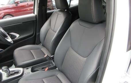 Toyota Yaris Cross, 2023 год, 1 400 000 рублей, 9 фотография
