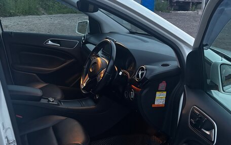 Mercedes-Benz B-Класс, 2013 год, 1 180 000 рублей, 14 фотография