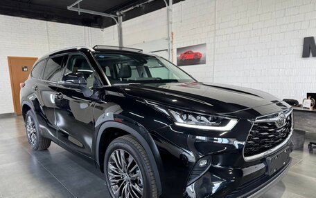 Toyota Highlander, 2025 год, 5 250 000 рублей, 12 фотография