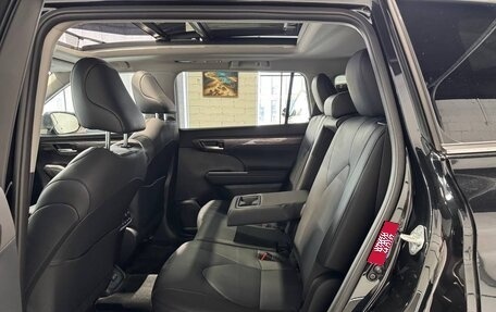 Toyota Highlander, 2025 год, 5 250 000 рублей, 17 фотография