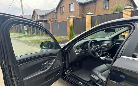 BMW 5 серия, 2011 год, 1 550 000 рублей, 13 фотография