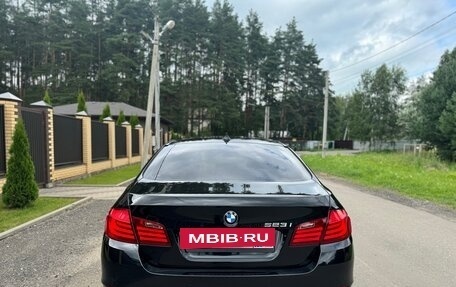 BMW 5 серия, 2011 год, 1 550 000 рублей, 5 фотография