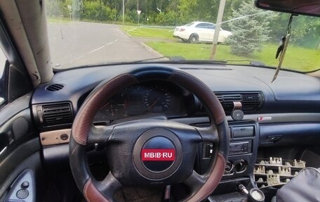 Audi A4, 1998 год, 180 000 рублей, 4 фотография