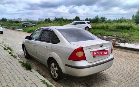 Ford Focus II рестайлинг, 2006 год, 280 000 рублей, 3 фотография
