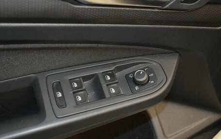 Volkswagen Golf GTI, 2021 год, 3 790 000 рублей, 19 фотография