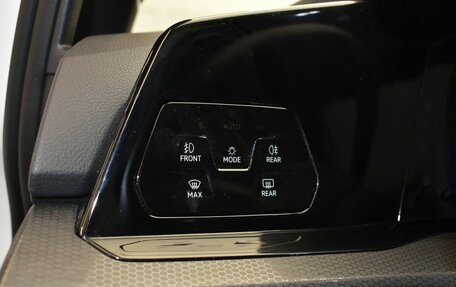 Volkswagen Golf GTI, 2021 год, 3 790 000 рублей, 20 фотография