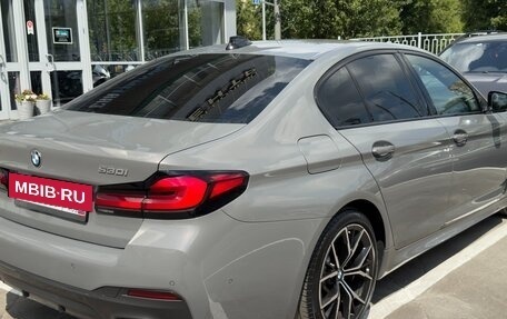 BMW 5 серия, 2020 год, 3 950 000 рублей, 3 фотография