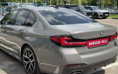 BMW 5 серия, 2020 год, 3 950 000 рублей, 8 фотография