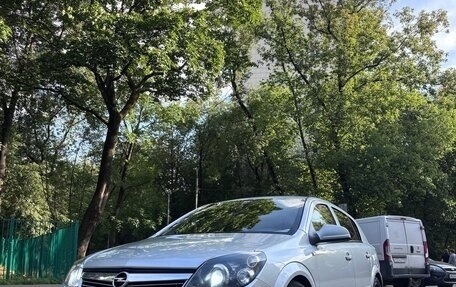Opel Astra H, 2013 год, 990 000 рублей, 1 фотография