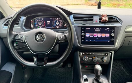 Volkswagen Tiguan II, 2020 год, 2 890 000 рублей, 11 фотография