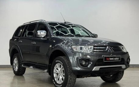 Mitsubishi Pajero Sport II рестайлинг, 2014 год, 1 990 000 рублей, 3 фотография