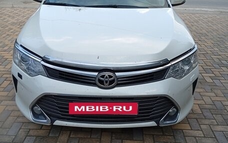 Toyota Camry, 2016 год, 2 100 000 рублей, 4 фотография