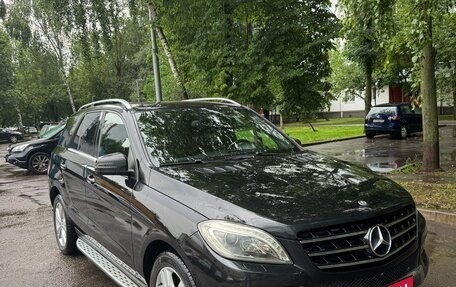 Mercedes-Benz M-Класс, 2014 год, 2 900 000 рублей, 2 фотография