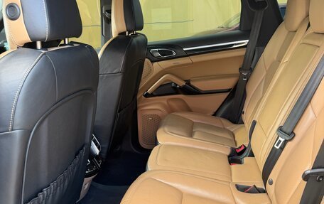 Porsche Cayenne III, 2016 год, 2 990 000 рублей, 8 фотография