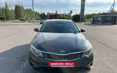 KIA Optima IV, 2018 год, 1 550 000 рублей, 2 фотография