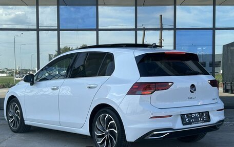 Volkswagen Golf VIII, 2023 год, 2 080 000 рублей, 3 фотография