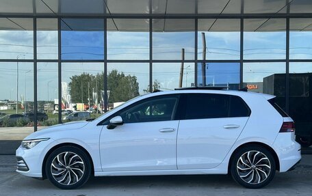 Volkswagen Golf VIII, 2023 год, 2 080 000 рублей, 2 фотография