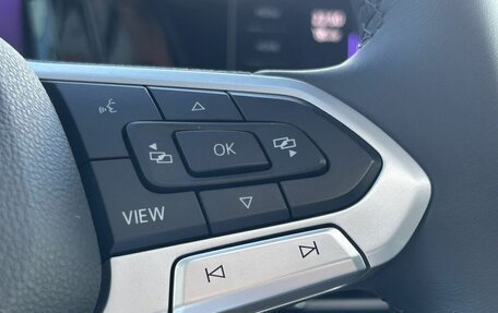 Volkswagen Golf VIII, 2023 год, 2 080 000 рублей, 14 фотография