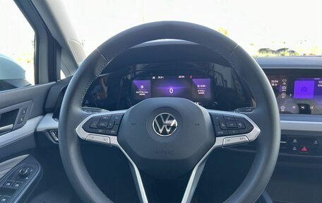 Volkswagen Golf VIII, 2023 год, 2 080 000 рублей, 24 фотография