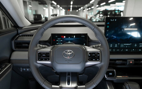 Toyota RAV4, 2026 год, 4 150 000 рублей, 11 фотография