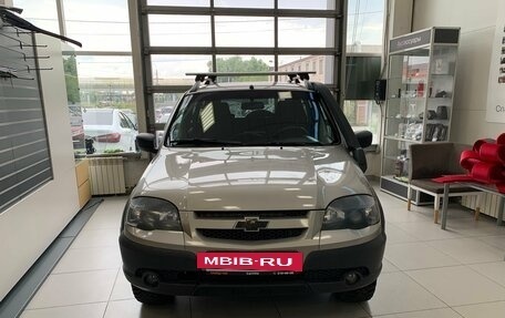 Chevrolet Niva I рестайлинг, 2019 год, 700 000 рублей, 2 фотография
