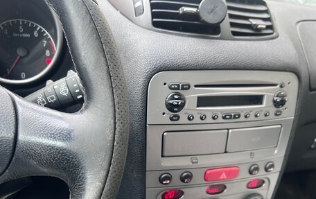 Alfa Romeo 147 I рестайлинг, 2003 год, 275 000 рублей, 5 фотография