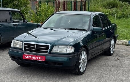 Mercedes-Benz C-Класс, 1996 год, 530 000 рублей, 2 фотография